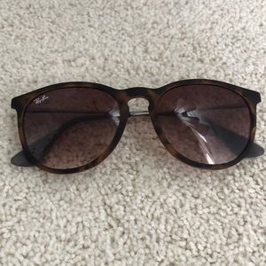 Erika classic Ray bans